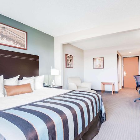 Wingate By Wyndham Gillette Otel Dış mekan fotoğraf
