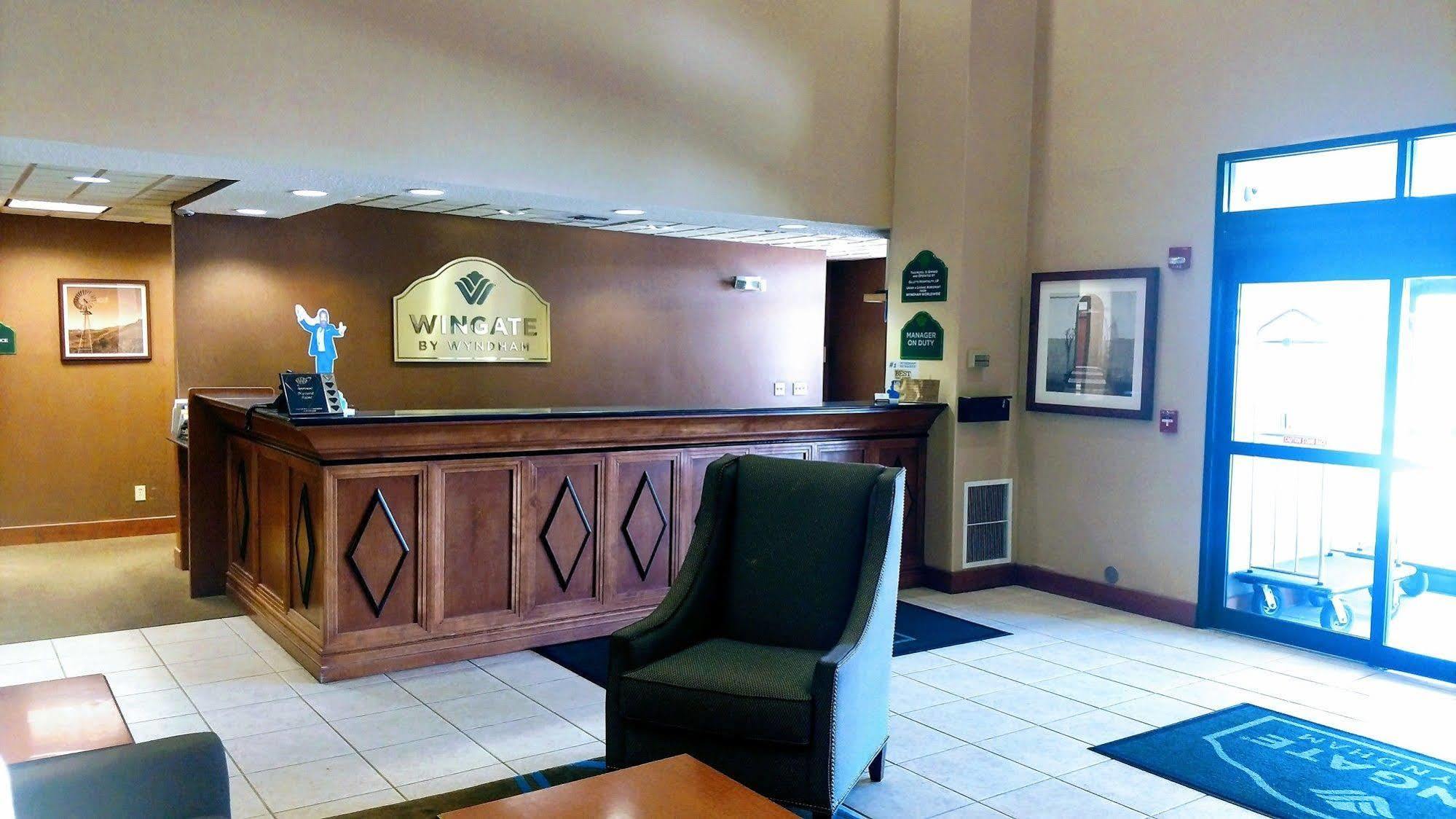 Wingate By Wyndham Gillette Otel Dış mekan fotoğraf