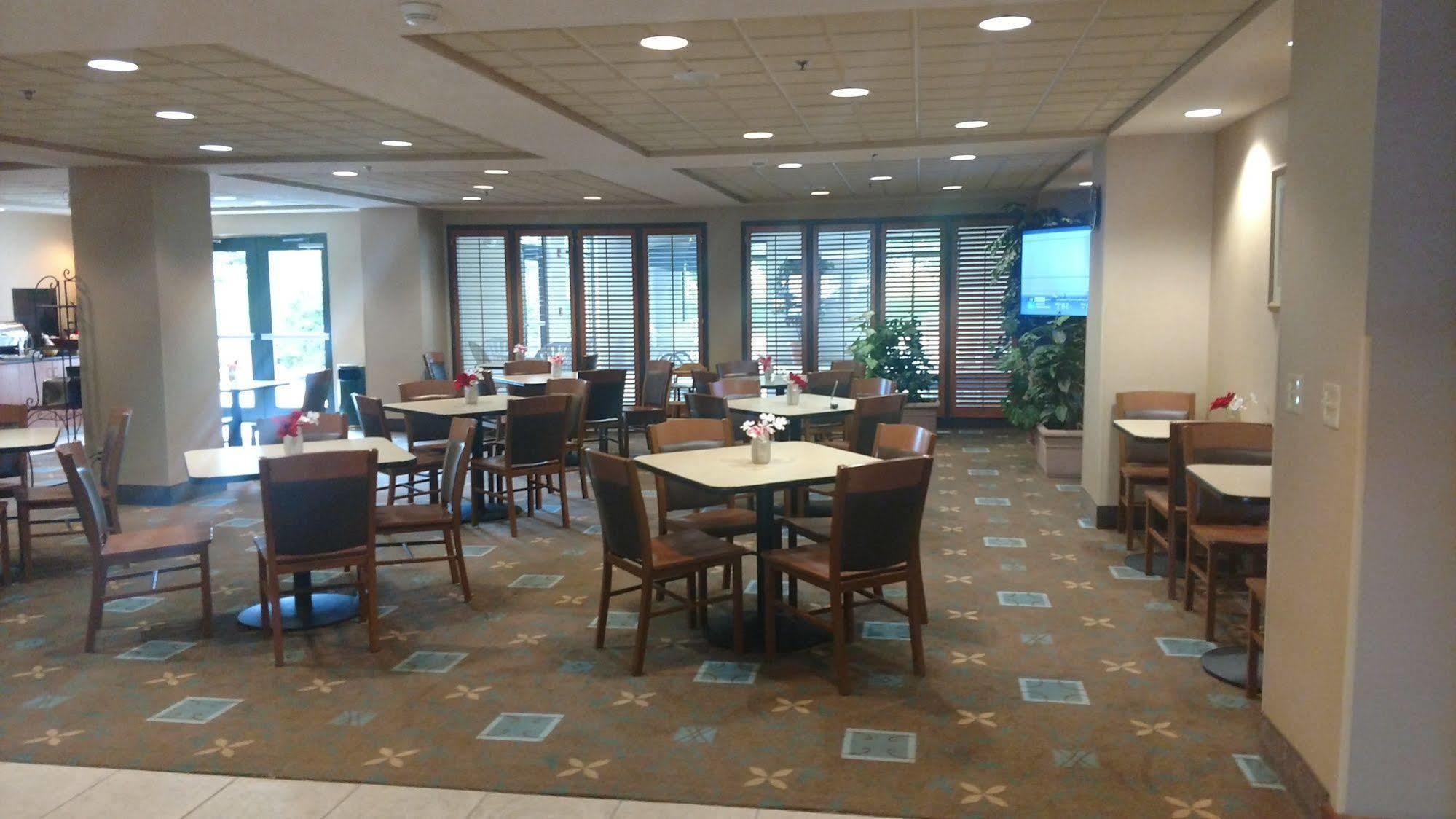 Wingate By Wyndham Gillette Otel Dış mekan fotoğraf